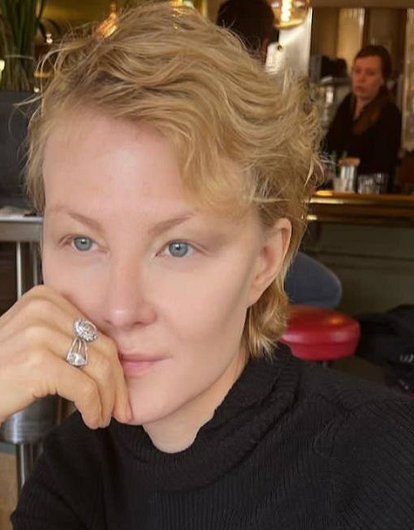 Рената Литвинова вернулась в Россию