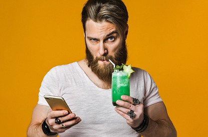 Разбуди в нем лесоруба: 4 рецепта самых брутальных алкогольных коктейлей