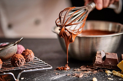 Как растопить шоколад в домашних условиях: 6 простых способов