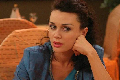 Анастасию Заворотнюк выписали из онкологической клиники