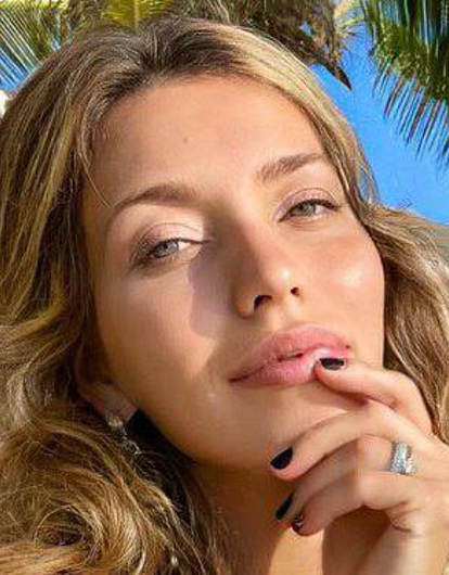 Регина Тодоренко показала, как готовится к третьим родам