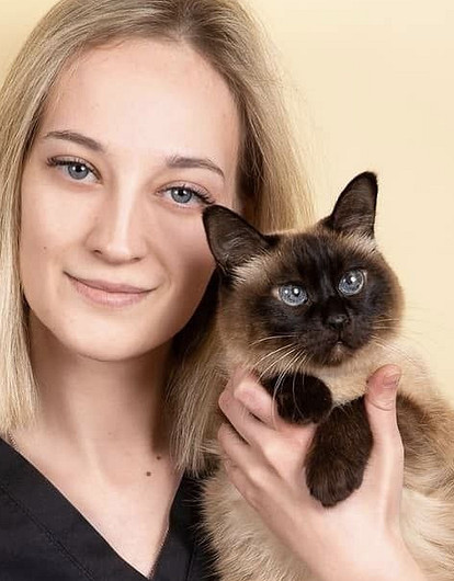 «Мне тяжело было видеть смерть животных»: все о профессии ветеринарного стоматолога от практикующего эксперта