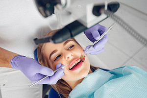 Смелее всех: 4 знака зодиака, которые точно не боятся стоматолога
