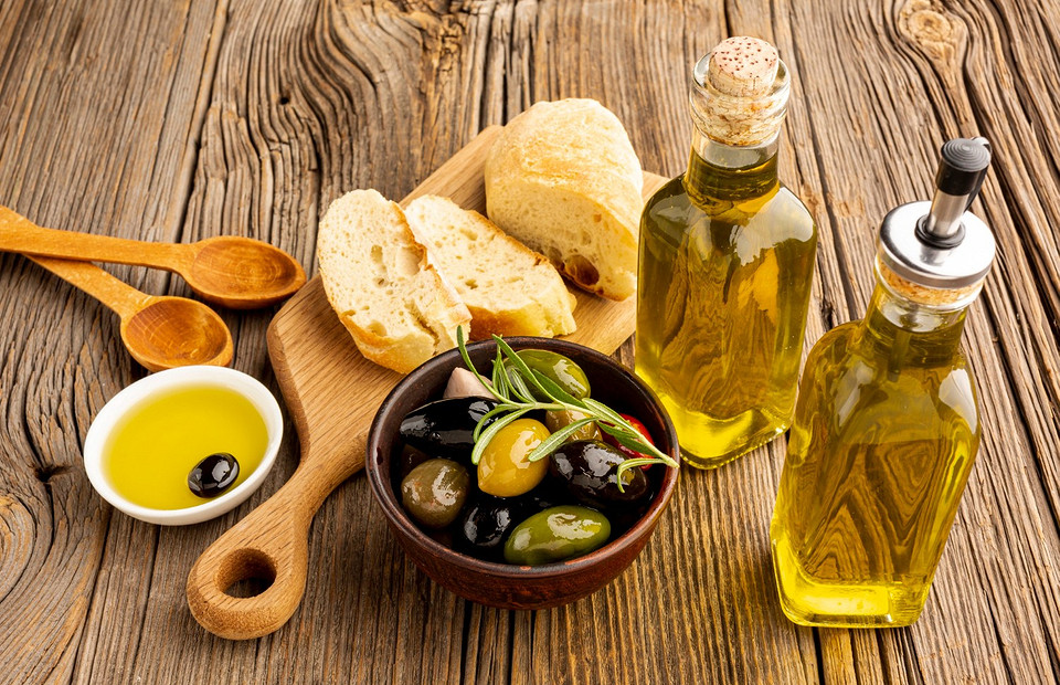 Какое оливковое масло лучше: топ-5 марок 2023 года