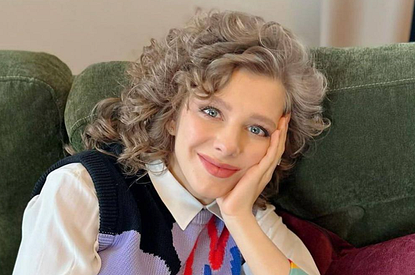 Лиза Арзамасова показала редкий кадр со съемок продолжения «Папиных дочек»