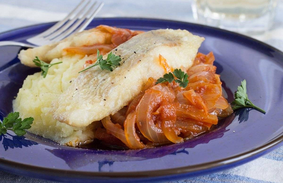 Как быстро и вкусно приготовить рыбу на сковороде: 7 рецептов