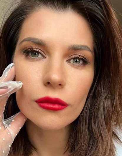 «Раздражаю и мешаю»: звезда «Ворониных» о неприязни актрисы Екатерины Волковой