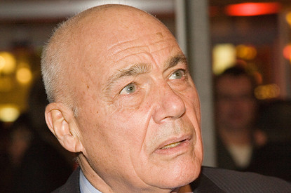 Владимир Познер: где сейчас находится и чем занимается известный телеведущий