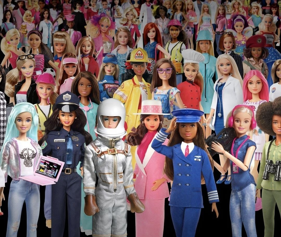 С днем рождения, Барби: как за 64 года изменился образ легендарной куклы