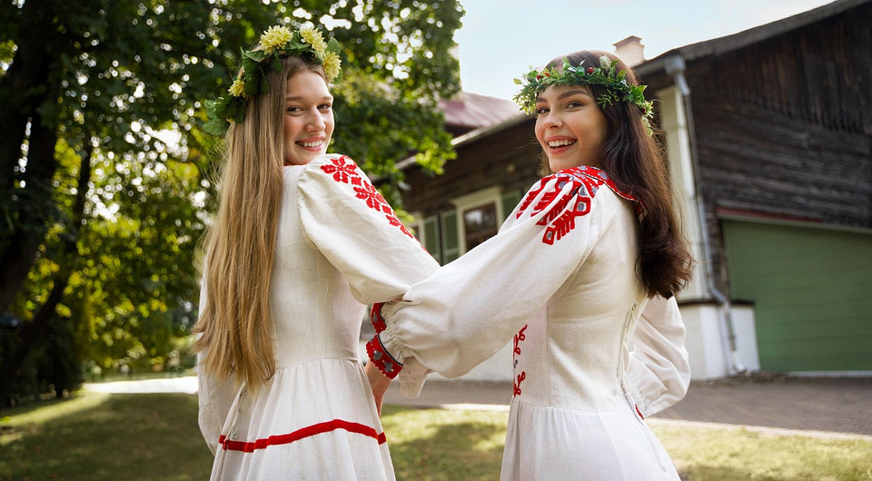 Аксинья, Ульяна и еще 5 красивых русских имен для девочек: их значение и влияние на судьбу