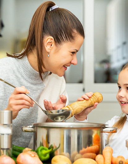 Действительно ли супы полезны и нужно ли их давать детям
