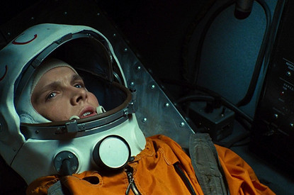 Имитация переговоров и пожар на корабле: 13 интересных фактов о первом полете человека в космос