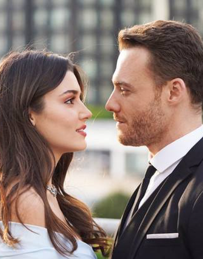 Не Ханде Эрчел: Керем Бюрсин закрутил новый роман