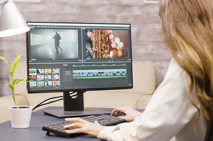 Снимай, монтируй, смотри: 9 лучших видеоредакторов для смартфона и ПК в 2023 году