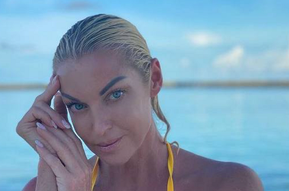 «Вот что алкоголь делает с людьми»: Волочкова напугала поклонников своим видом