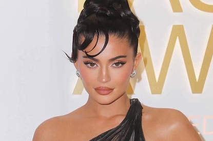 Официально: Кайли Дженнер встречается с Тимоти Шаламе