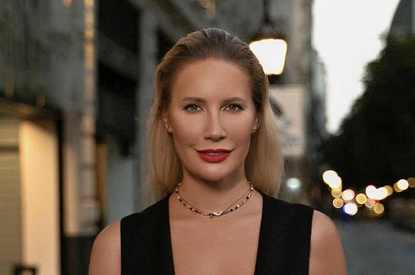 Елена Летучая вышла в свет в прозрачном наряде (фото)