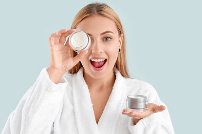 Опасно, не смешивать: как правильно сочетать ингредиенты по уходу за кожей