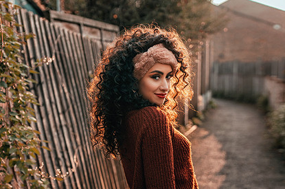 Секреты здоровья вьющихся волос: 7 правил для настоящих кудряшек