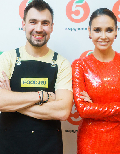 В здоровом теле здоровая еда: Ляйсан Утяшева раскрыла рецепт любимого десерта