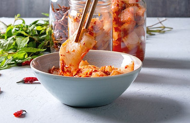 Корейский салат кимчи из пекинской капусты с огурцом