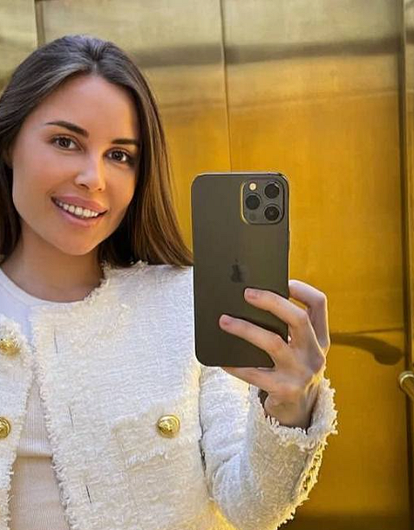 Отомстила: экс-участница «Уральских пельменей» Михалкова плюнула в лицо коллеге