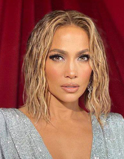 Дженнифер Лопес приняла участие в откровенной фотосессии