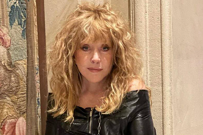 Улетели к отцу: Алла Пугачева вывезла детей из Израиля