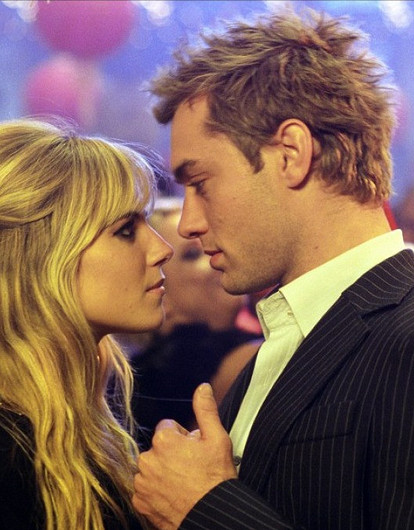 Почему мужчина то пропадает, то появляется: 6 причин (и как реагировать)