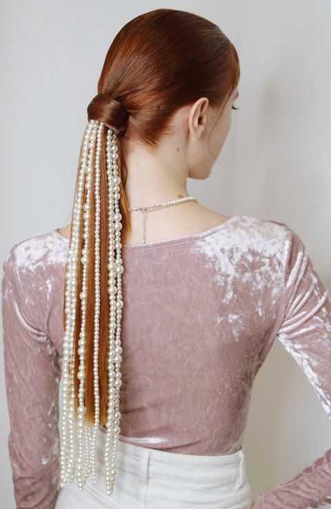 Крестьянские косы, хвост русалки: тренды-2023 для длинных волос
