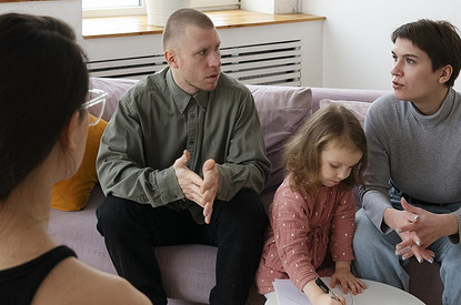 Профессия, которая взбесила Рунет, или Кто такой родолог и сколько он получает