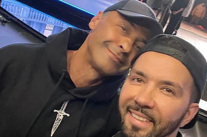 «Чай вдвоем» уже не те: как жили музыканты после распада дуэта и почему решили воссоединиться