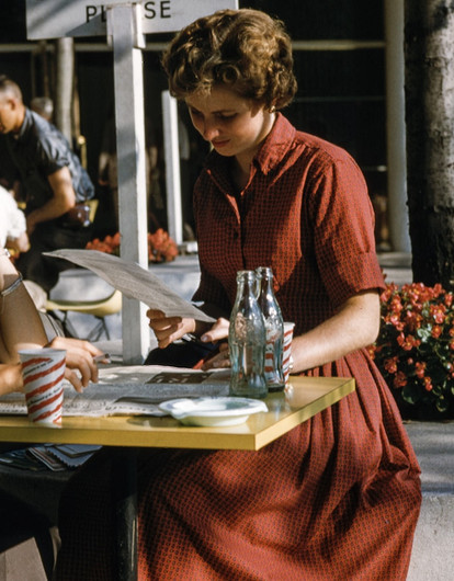 Винтаж в моде: кому подходят такие вещи и как их правильно выбирать