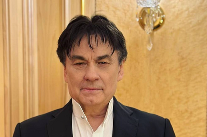 «Ребенка бьют»: бывшая жена Серова рассказала о насилии в семье дочери