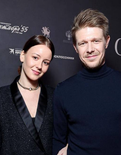 «Мне повезло»: Ирина Старшенбаум публично призналась в любви Никите Ефремову