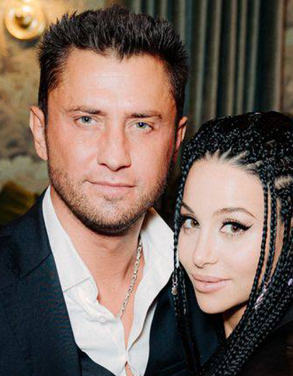 Зепюр Брутян опубликовала первое фото из роддома