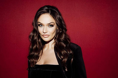 Алена Водонаева появилась на публике без нижнего белья