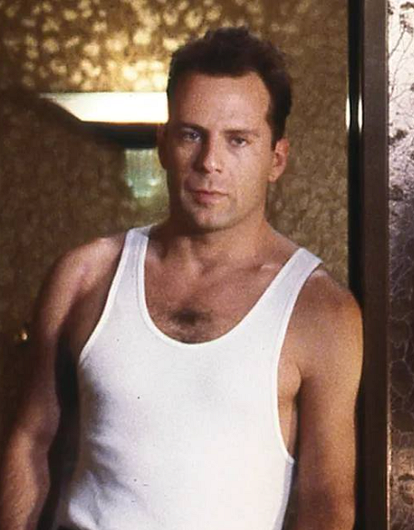 Дочь Брюса Уиллиса показала первый снимок тяжелобольного актера с внучкой