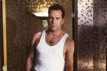 Дочь Брюса Уиллиса показала первый снимок тяжелобольного актера с внучкой