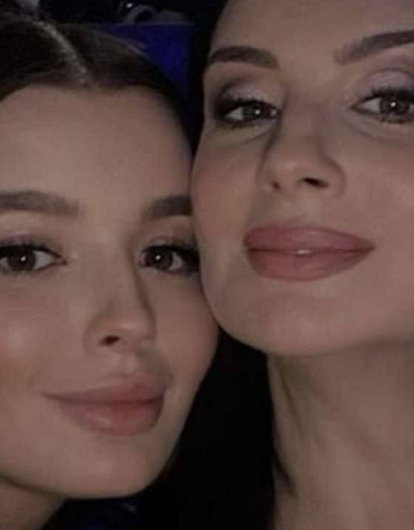 Младшая дочь Екатерины Стриженовой вышла замуж: первые фото со свадьбы