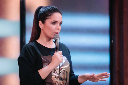 «Я в психушке»: Юлия Ахмедова испугала фанатов снимком из больницы