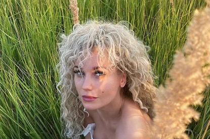 «Вы же мать!»: поклонники раскритиковали откровннное фото Кристины Асмус, которое сделал ее бойфренд