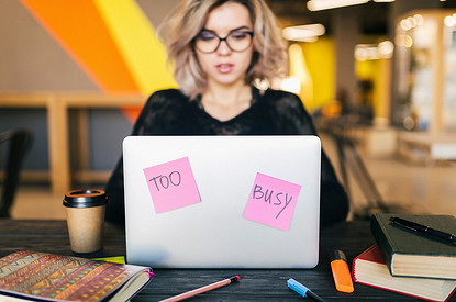 От споров до лести: какие проблемы в работе бывают у знаков зодиака