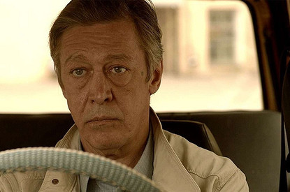 Сын Михаила Ефремова выпал из окна квартиры в Москве