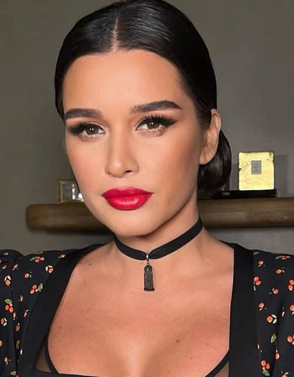 Ксения Бородина показала себя без фильтров и макияжа