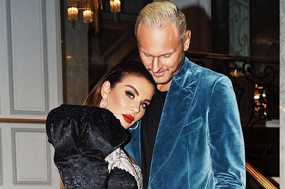 Развод не за горами: муж Анны Седоковой после ссоры с певицей проводит время в стрип-клубе