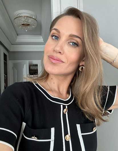 «Она вообще рожала?»: Юлия Ковальчук показала, как выглядит после вторых родов