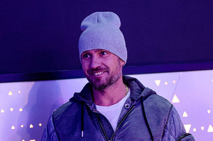 «Мои спасители»: Роман Костомаров показал трогательное фото с семьей