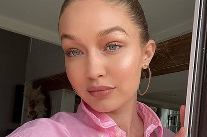 Джиджи Хадид арестовали на Каймановых островах