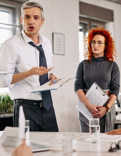 От занудства до бестактности: какие проблемы в общении характерны для разных знаков зодиака